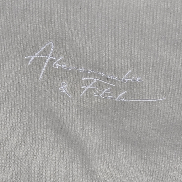 Abercrombie & Fitch XL Cream Hoodie with Front Pocket SUPER SOFT - Picture 4 of 6